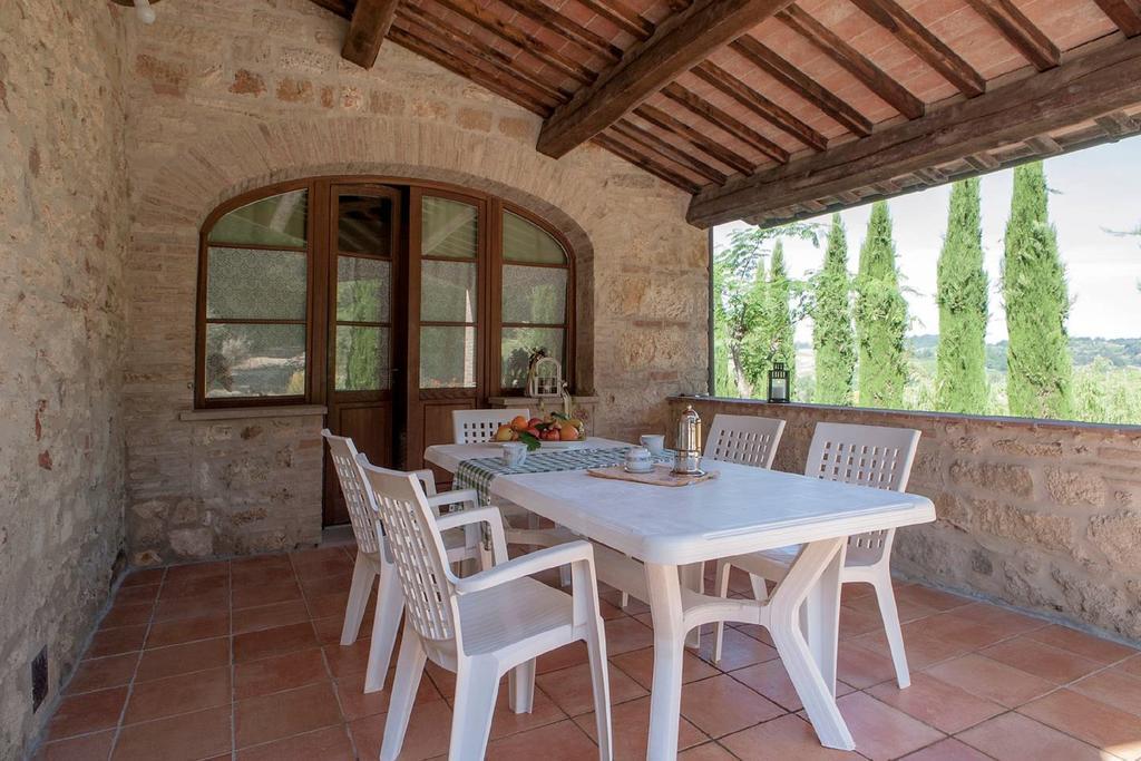 Azienda Agricola E Agriturismo Vallorsi Terricciola Exteriör bild