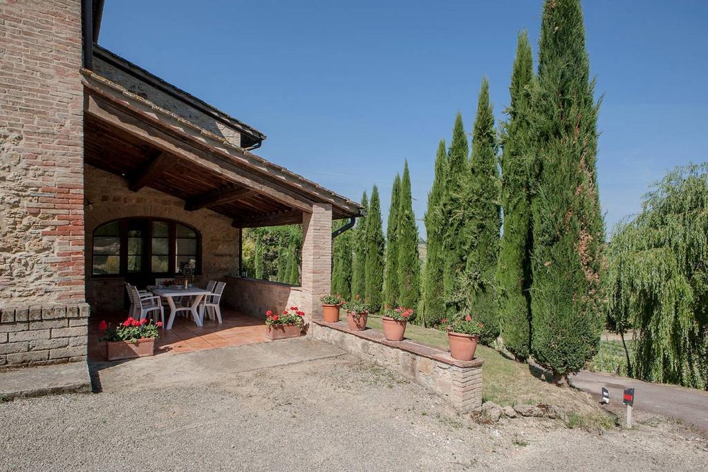 Azienda Agricola E Agriturismo Vallorsi Terricciola Exteriör bild